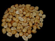 香味十足的麻辣花生图片大全