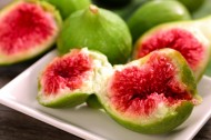 新鲜好吃的无花果图片