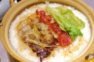 特色粤菜煲仔饭图片