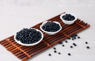 营养健康粗粮黑豆图片