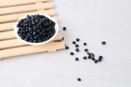 营养健康粗粮黑豆图片