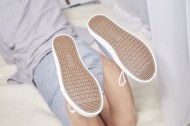 舒适轻便休闲鞋图片