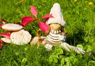 造型可爱的陶艺摆件图片