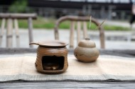 陶器茶具的图片