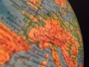 教学用地球仪图片