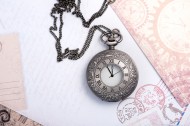 精美老式怀表图片