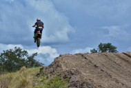 越野摩托车比赛图片