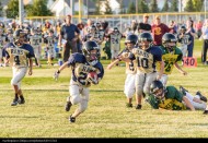 激烈的橄榄球比赛图片大全