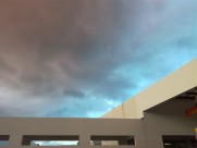 空中的乌云图片