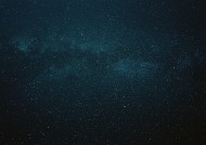 布满星星的天空图片