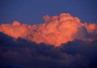 夕阳下的云彩图片大全