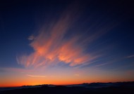 夕阳下的云彩图片大全