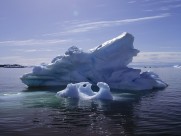 北极冰山图片大全