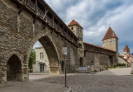 北欧爱沙尼亚首都塔林老城建筑风景图片