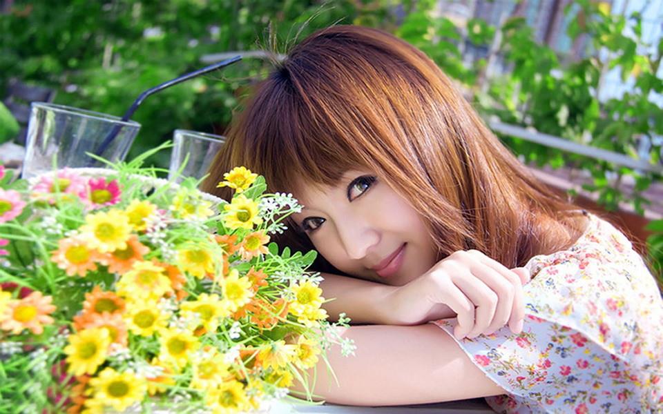 最新养眼小美女图片