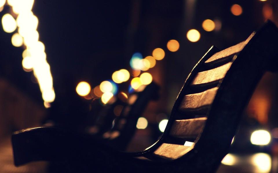 缤纷多彩霓虹灯桌面壁纸