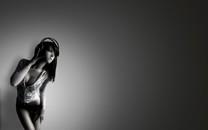 羞涩小美女图片 羞涩小美女图片大全