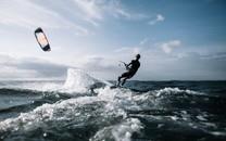 极限水上运动冲浪高清图片