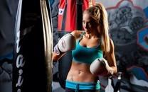 运动美女健身美照好身材遮不住