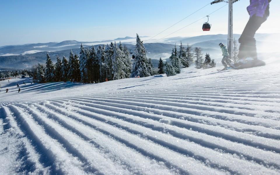 滑雪运动电脑高清图片