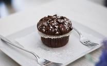 诱人巧克力蛋糕图片