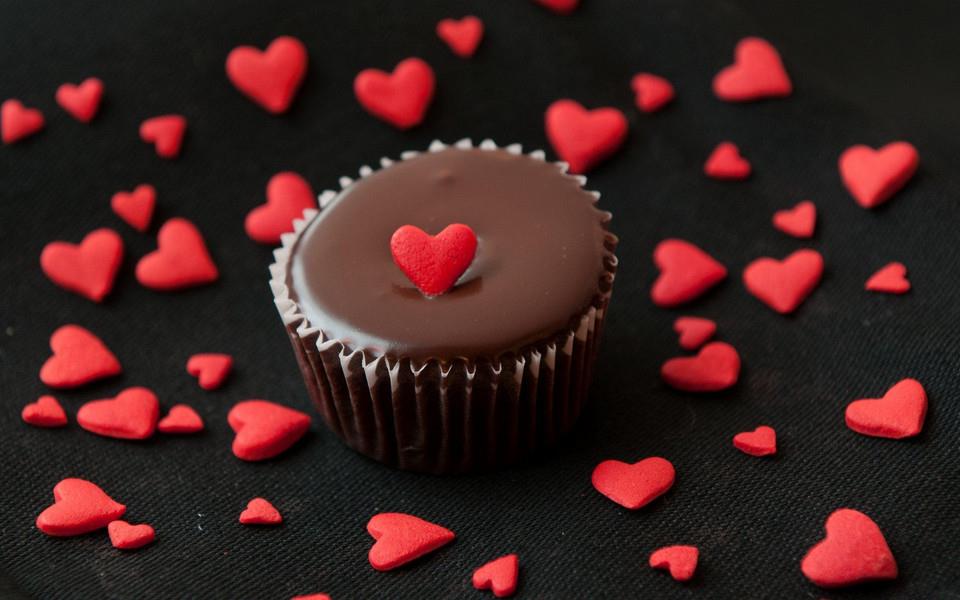 诱人巧克力蛋糕图片