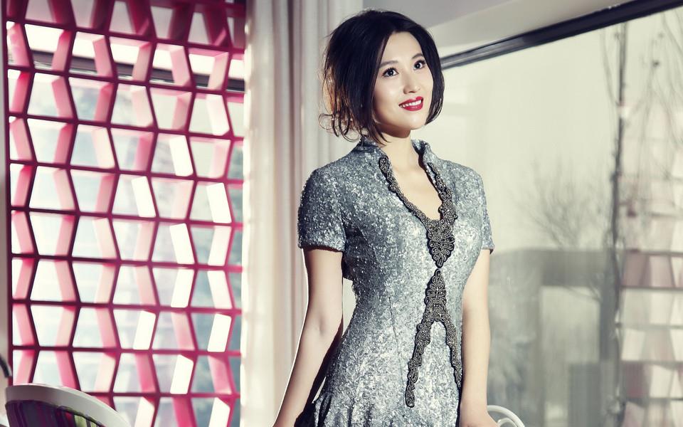 宁丹琳气质美女图片