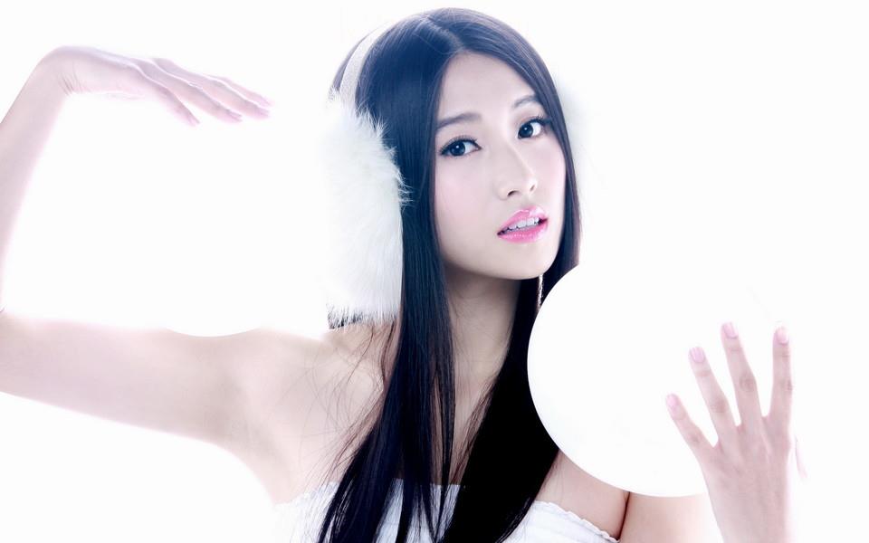 宁丹琳气质美女图片