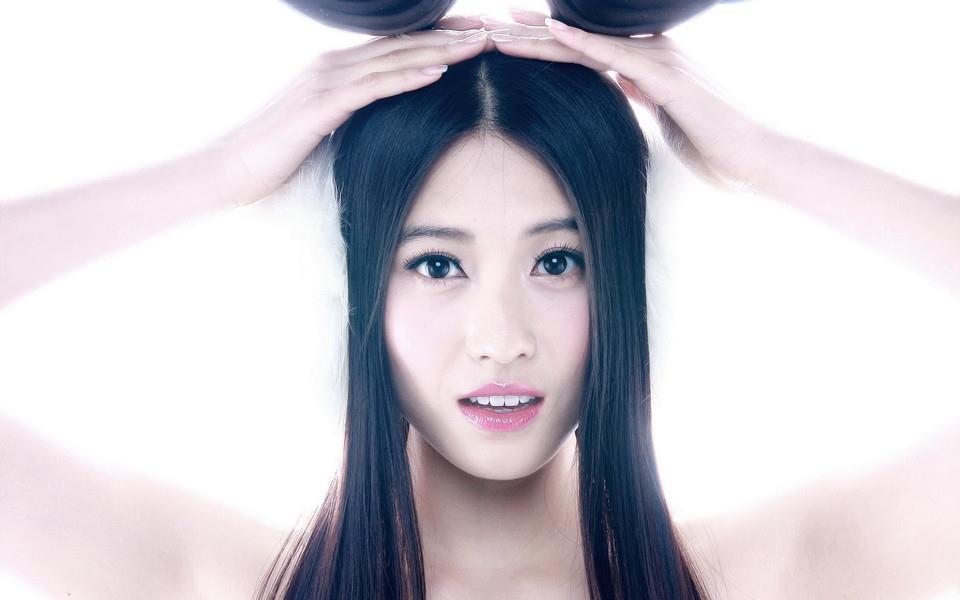 宁丹琳气质美女图片