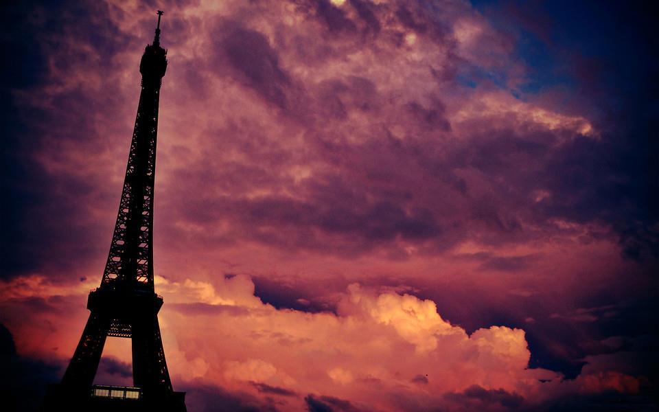 埃菲尔铁塔高清图片