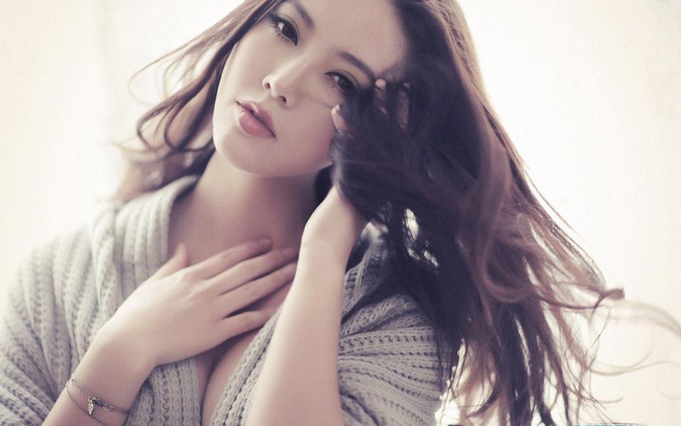 热辣美女图片 热辣美女图片