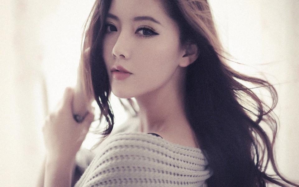 热辣美女图片 热辣美女图片