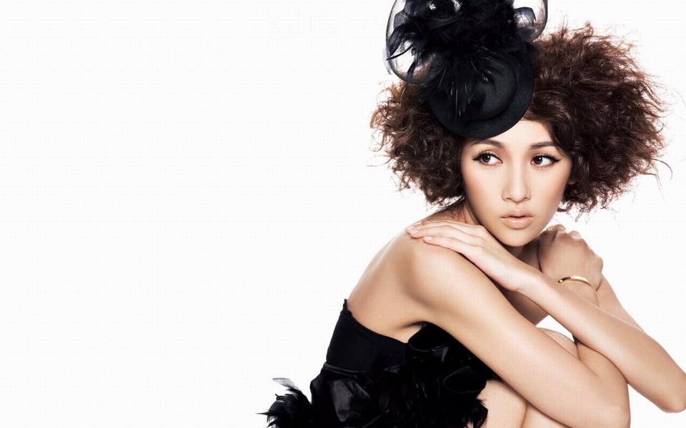 热辣美女图片 热辣美女图片