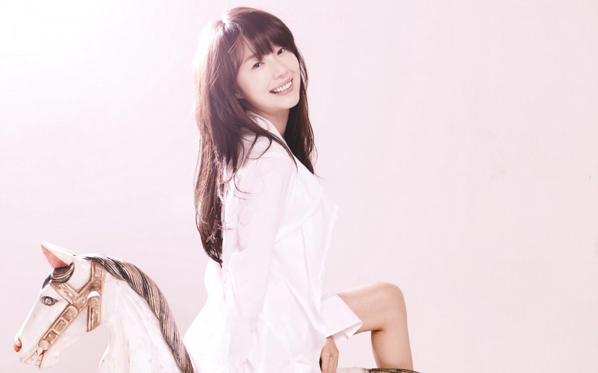 李贞贤图片 韩国美女李贞贤图片大全