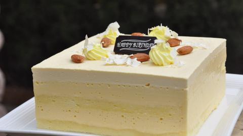 美味慕斯蛋糕图片