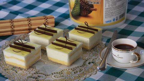 美味慕斯蛋糕图片