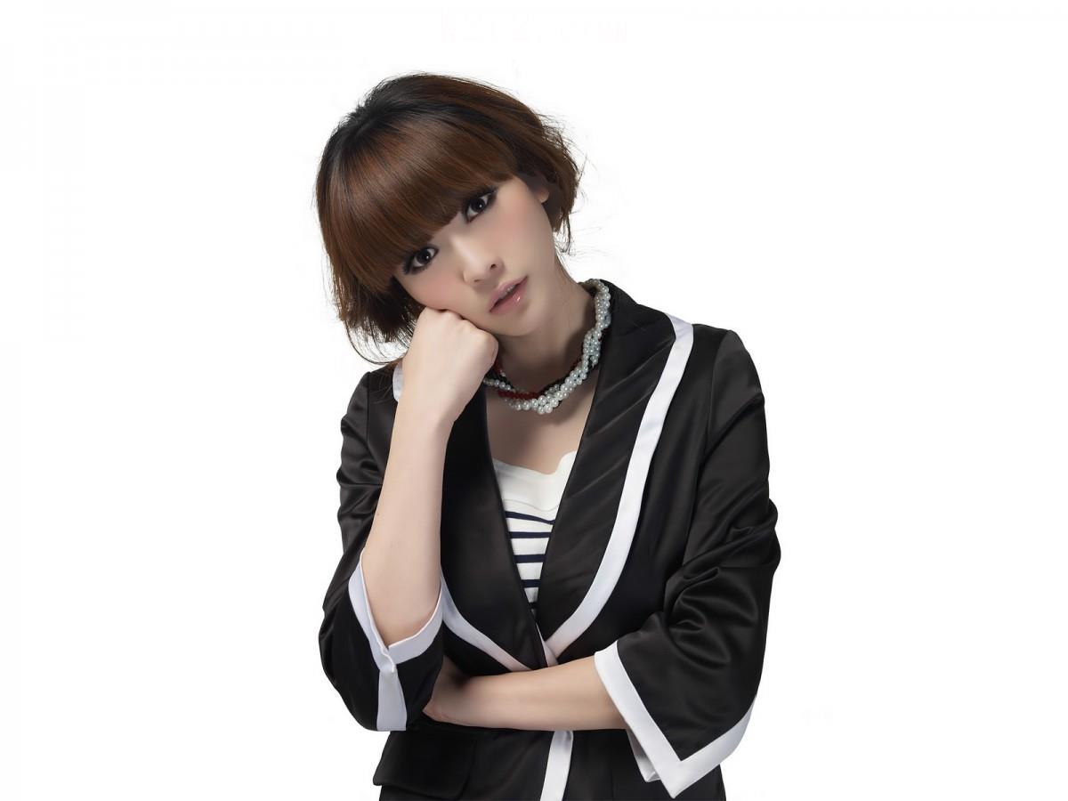 柳岩图片 女神柳岩图片分享