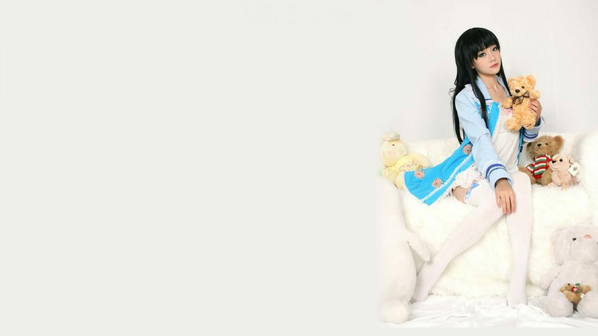 可爱的长发美女图片大全