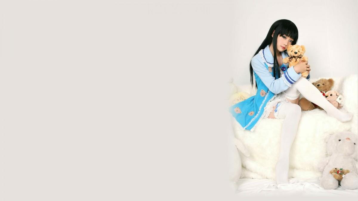 可爱的长发美女图片大全