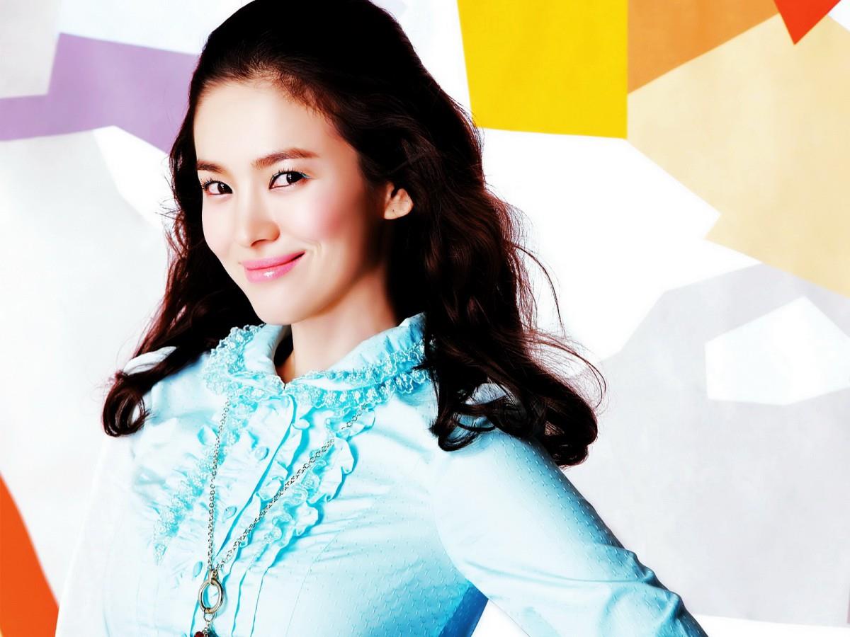 韩国美女明星宋慧乔图片