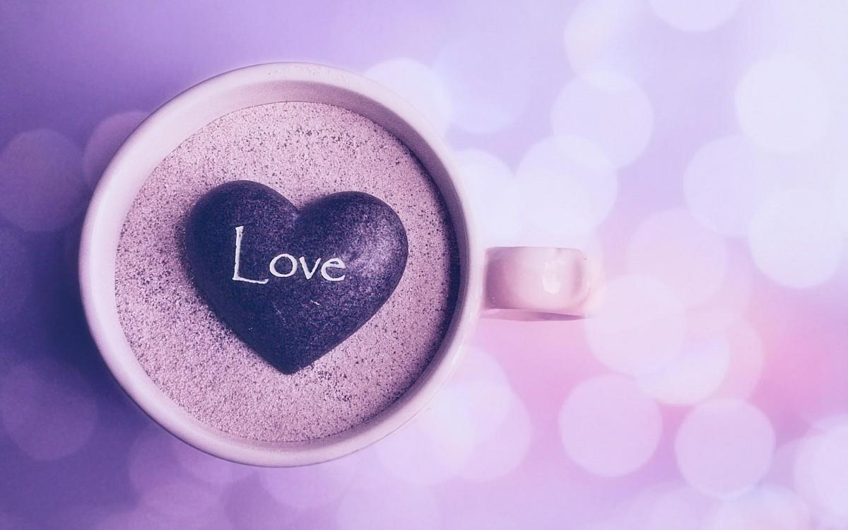 情侣心形图案咖啡图片大全