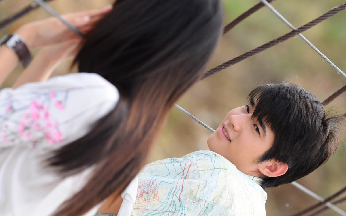 初恋这件小事影视图片