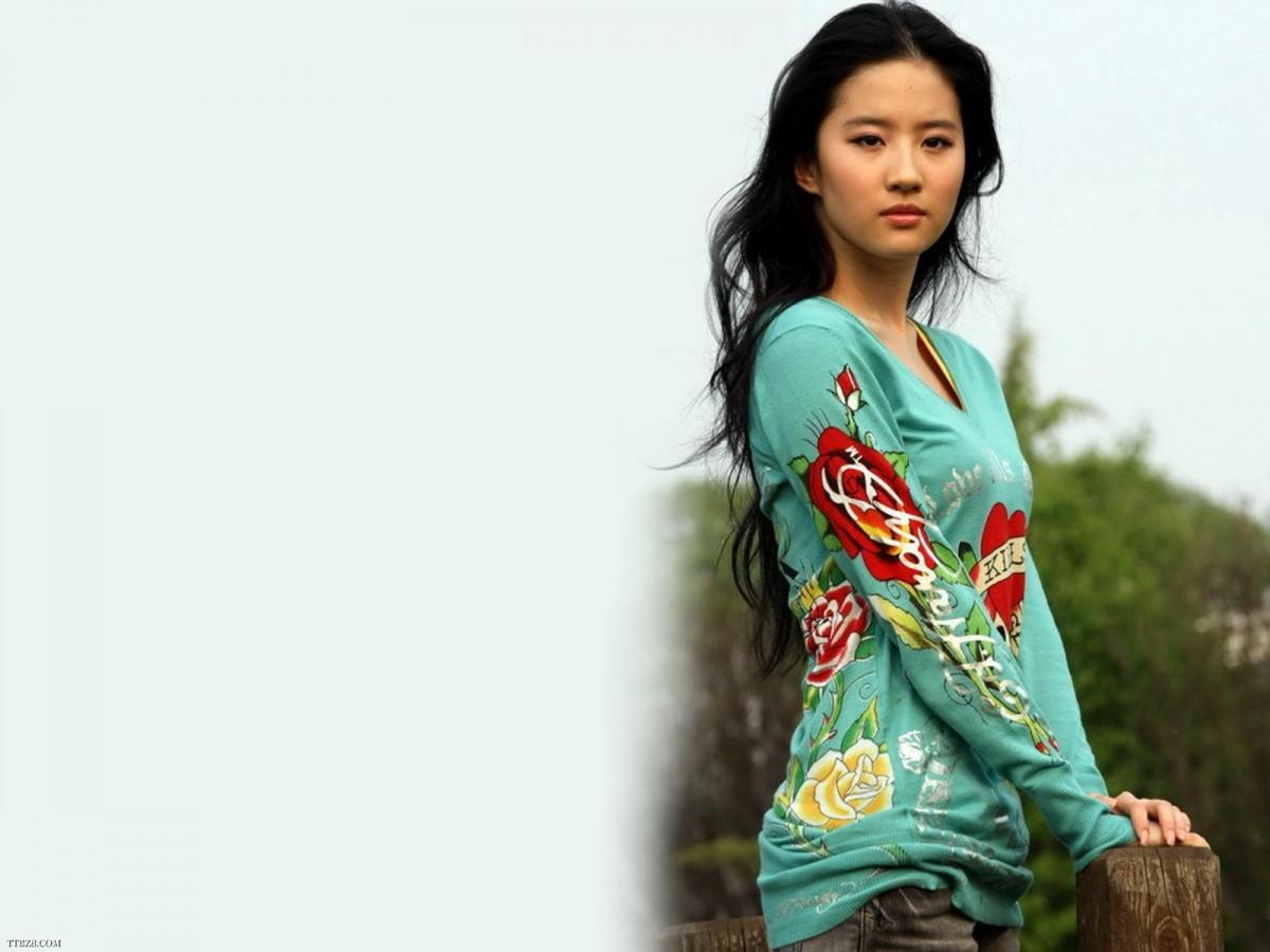 清纯美女刘亦菲图片