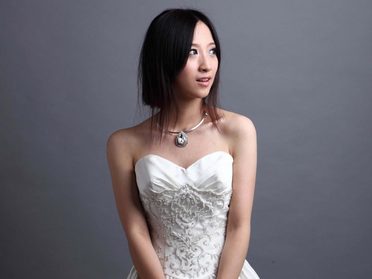 王若涵婚纱图片