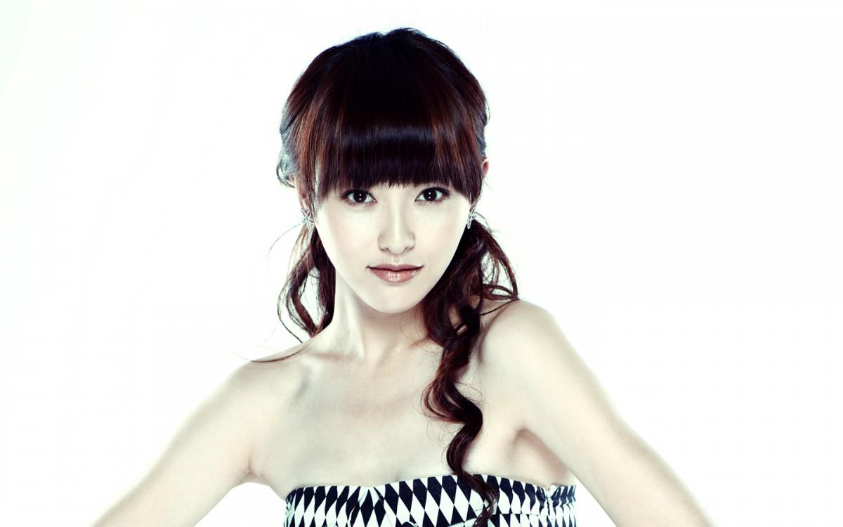 气质女神唐嫣图片