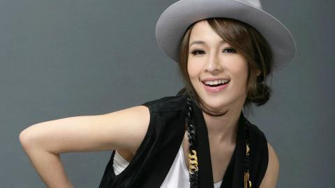 萧亚轩高清图片