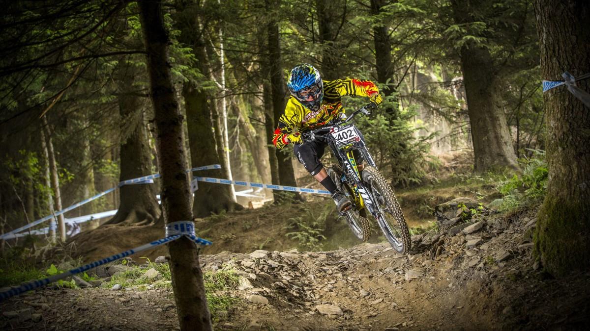 山地自行车赛图片大全