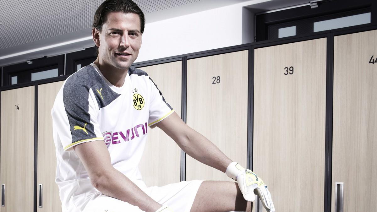 多特蒙德足球俱乐部球员图片