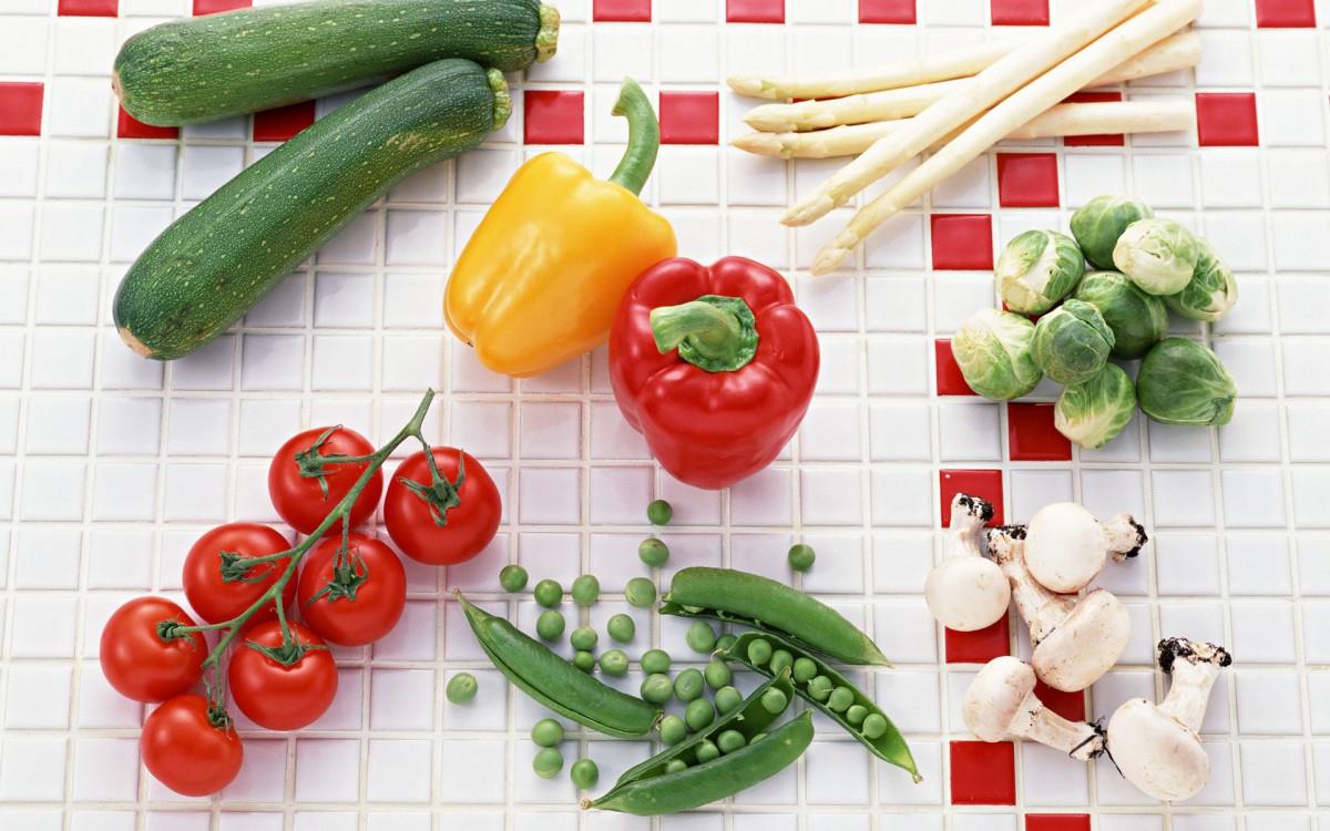 新鲜绿色健康蔬菜图片