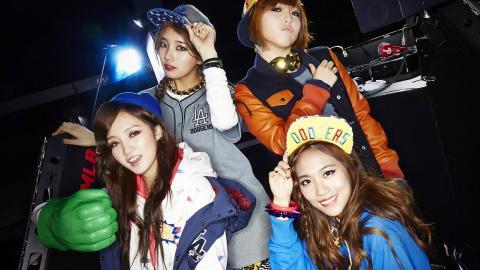 Miss A代言MLB休闲服图片